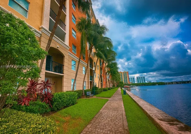17150-n-bay-rd-2319-sunny-isles-beach-fl-33160/hzid_1c9c1912