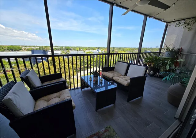 900-ne-195th-st-709-miami-fl-33179/hzid_bf4257bb