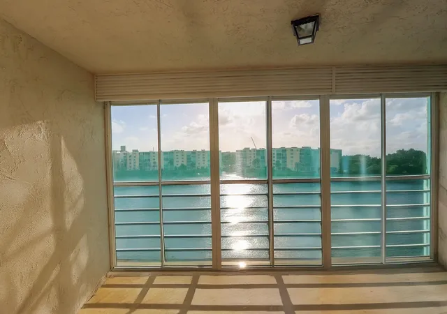 101-se-3rd-ave-605-dania-beach-fl-33004/hzid_359a9402