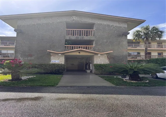 17090-ne-14th-ave-107-miami-fl-33162/hzid_be71e441