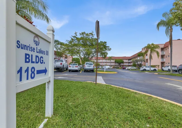 9401-sunrise-lakes-blvd-311-sunrise-fl-33322/hzid_8e0c375c