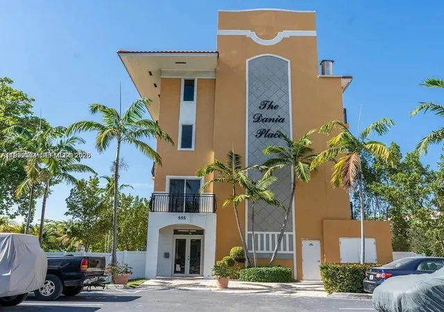 555-e-dania-beach-blvd-5-dania-beach-fl-33004/hzid_8299418d