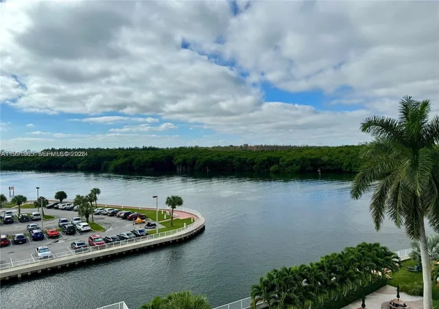 400-kings-point-dr-609-sunny-isles-beach-fl-33160/hzid_1868a147