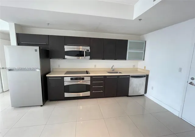 90-sw-3rd-street-1809-miami-fl-33130/hzid_e5e33eda