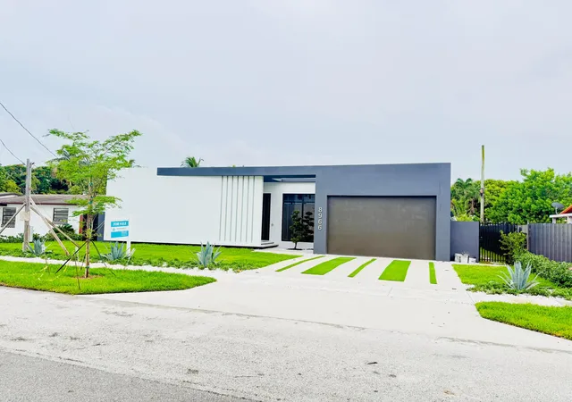 8966-sw-40th-terrace-miami-fl-33165/hzid_d1653477