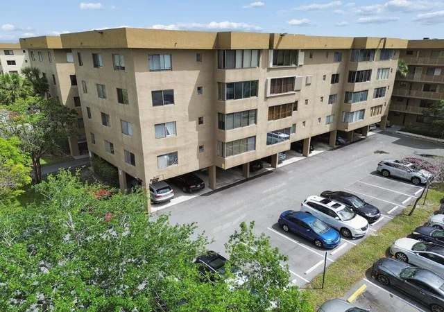 8030-hampton-blvd-404-north-lauderdale-fl-33068/hzid_5f73310b