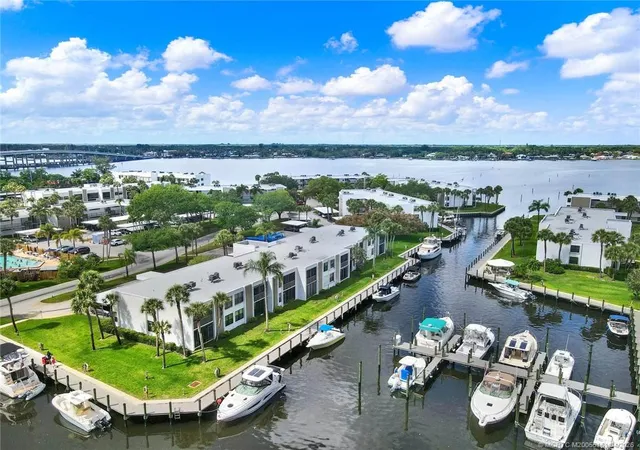 1950-sw-palm-city-rd-10201-stuart-fl-34994/hzid_a14f7e6e
