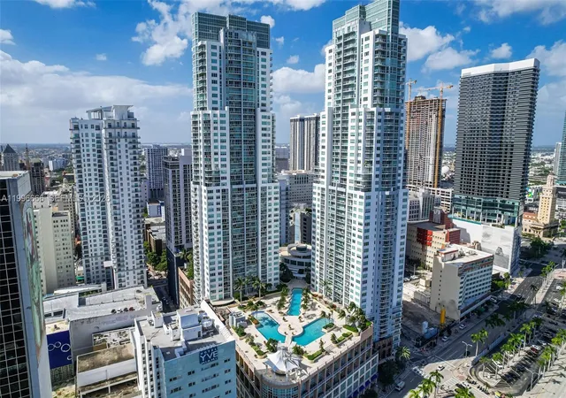 244-biscayne-blvd-239-miami-fl-33132/hzid_e73a01b3