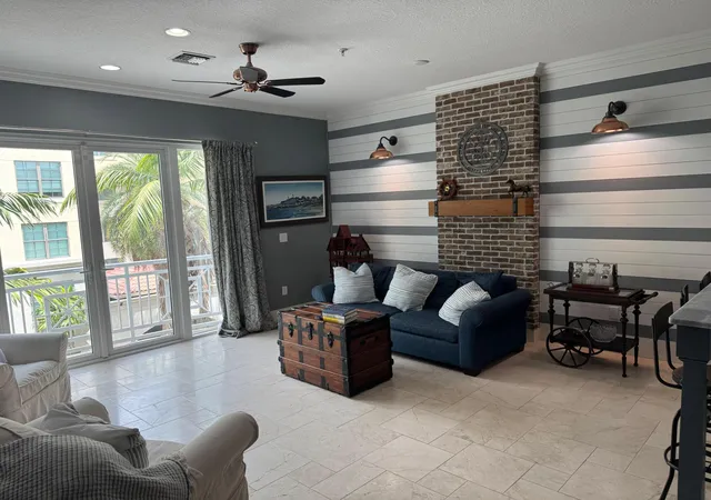 12-se-1st-avenue-302-delray-beach-fl-33444/hzid_ceda2df6