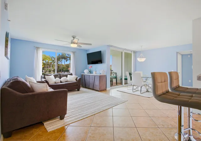 316-villa-cir-boynton-beach-fl-33435/hzid_ec0106af