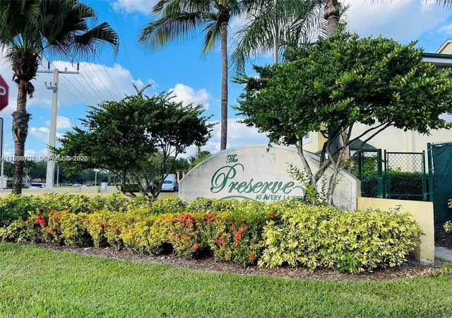 8719-nw-39th-st-8719-sunrise-fl-33351/hzid_7265f5f0