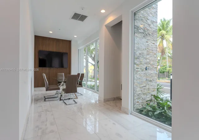 1850-monroe-st-410-hollywood-fl-33020/hzid_31bdc3ac