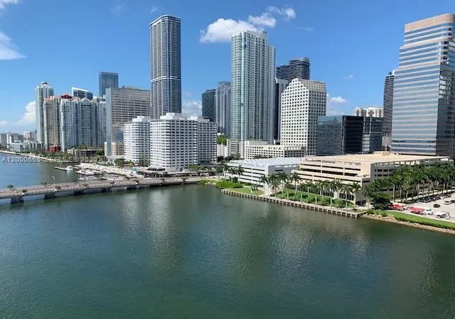 701-brickell-key-blvd-1501-miami-fl-33131/hzid_eaebea6d