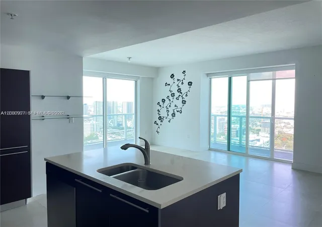 1900-n-bayshore-dr-3311-miami-fl-33132/hzid_22c9b8e4