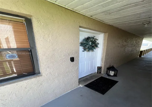 10370-sw-220th-st-202-cutler-bay-fl-33190/hzid_1deea05b