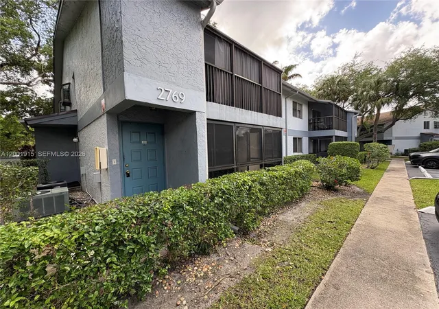 2769-s-oakland-forest-dr-101-oakland-park-fl-33309/hzid_8147ff85