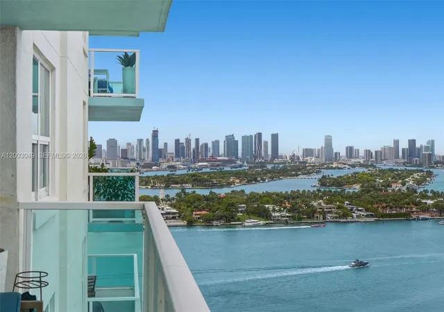 650-west-ave-2612-miami-beach-fl-33139/hzid_37fc96f3