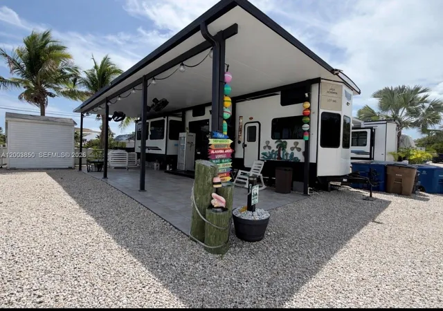 325-calusa-st-lot-345-key-largo-fl-33037/hzid_174b1db6