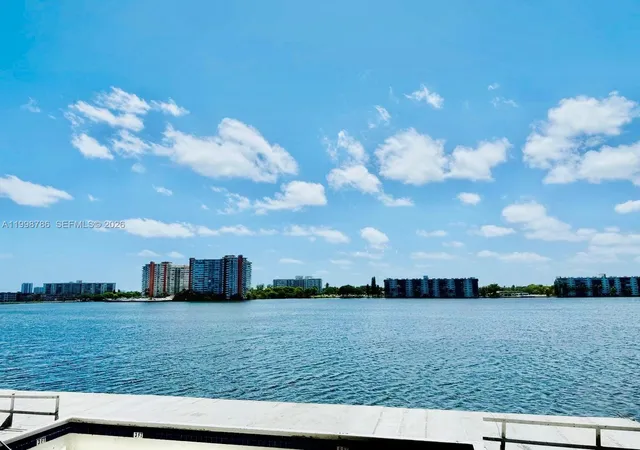 1150-ne-191st-st-38-miami-fl-33179/hzid_5f9a258e