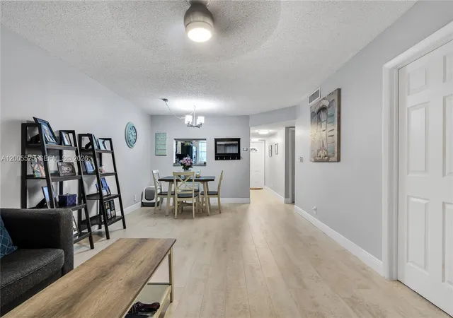 3777-nw-78th-ave-15a-davie-fl-33024/hzid_a12ec137