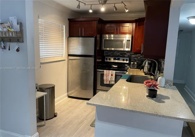 8500-sw-109th-avenue-6-229-miami-fl-33173/hzid_046a446d