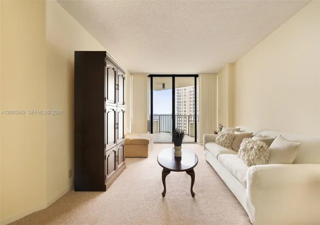 520-brickell-key-dr-a1001-miami-fl-33131/hzid_51ace8f1