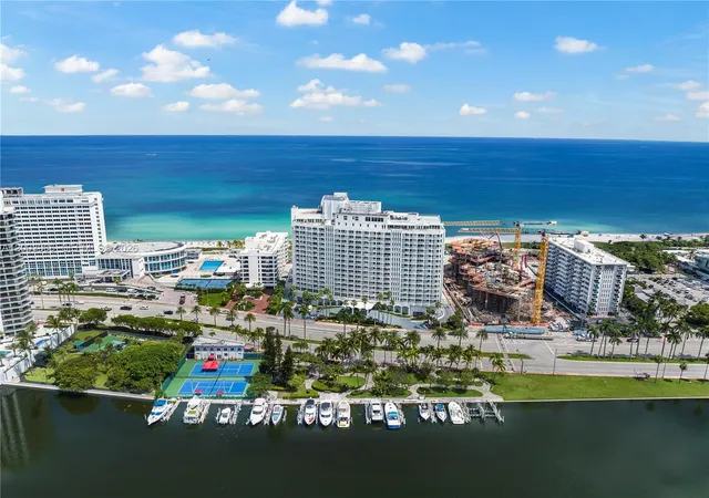 5401-collins-ave-611-miami-beach-fl-33140/hzid_5236bff3