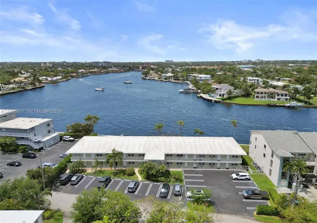 1105-s-riverside-dr-107-pompano-beach-fl-33062/hzid_1d219263