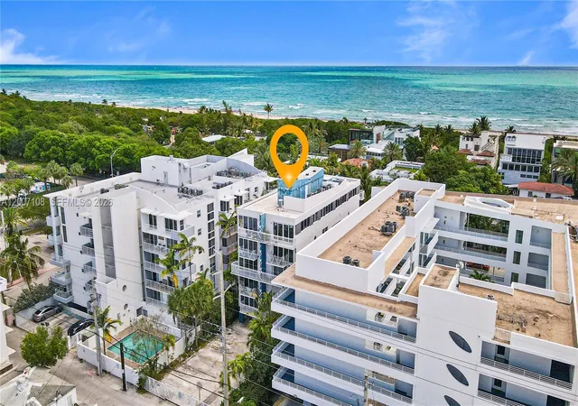 7824-collins-ave-401-miami-beach-fl-33141/hzid_5c008fef