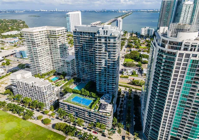121-ne-34th-st-2810-miami-fl-33137/hzid_730c1f76