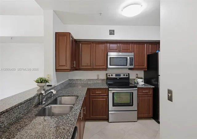 2451-centergate-dr-303-miramar-fl-33025/hzid_c93ad048