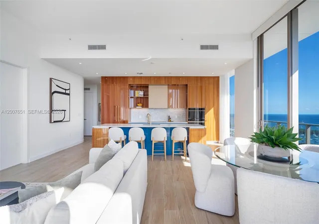 2655-s-bayshore-dr-1911-coconut-grove-fl-33133/hzid_8a6ee8c7