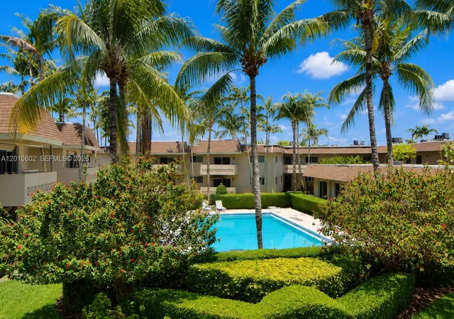 14500-sw-88th-ave-222-palmetto-bay-fl-33176/hzid_b4b7b2d2