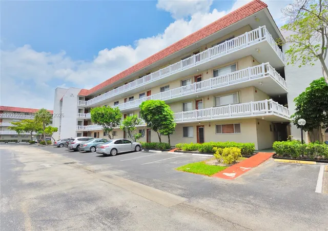 3571-inverrary-dr-202-lauderhill-fl-33319/hzid_e8a6b68b