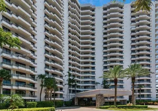 3300-ne-191st-st-1011-aventura-fl-33180/hzid_09f9c44d