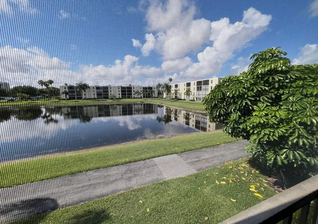 7340-amberly-ln-205-delray-beach-fl-33446/hzid_272b0ac7