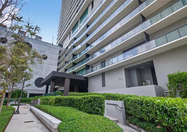 3131-ne-7th-ave-4503-miami-fl-33137/hzid_91e33835