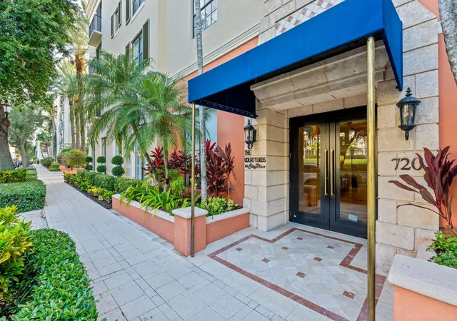 720-s-sapodilla-ave-106-west-palm-beach-fl-33401/hzid_8c745767