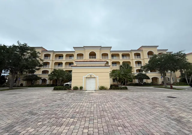 20-harbour-isle-dr-west-w-fort-pierce-fl-34949/hzid_50063438