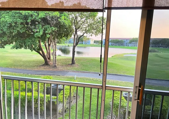 300-sw-134th-way-203e-pembroke-pines-fl-33027/hzid_0d22fc3b