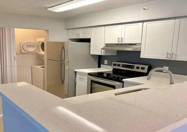 12118-saint-andrews-pl-107-miramar-fl-33025/hzid_40019b95