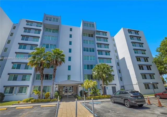 9125-sw-77th-ave-802-miami-fl-33156/hzid_0245c2c4