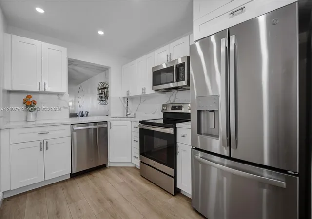 2551-aragon-blvd-411-sunrise-fl-33322/hzid_249d0d33