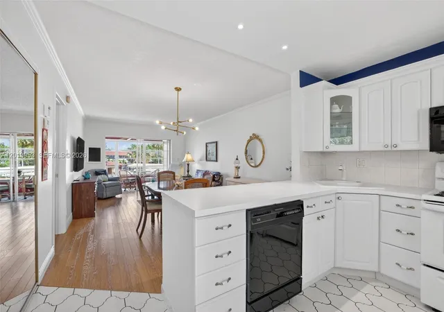 2991-nw-46th-ave-204-lauderdale-lakes-fl-33313/hzid_f43d4937
