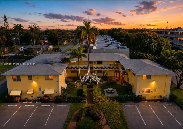 1501-arthur-st-6-hollywood-fl-33020/hzid_4d6575c3