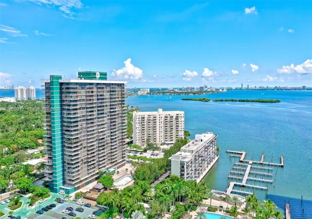 780-ne-69th-street-808-miami-fl-33138/hzid_badde015