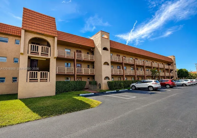 9800-sunrise-lakes-blvd-202-sunrise-fl-33322/hzid_65ec2b3b