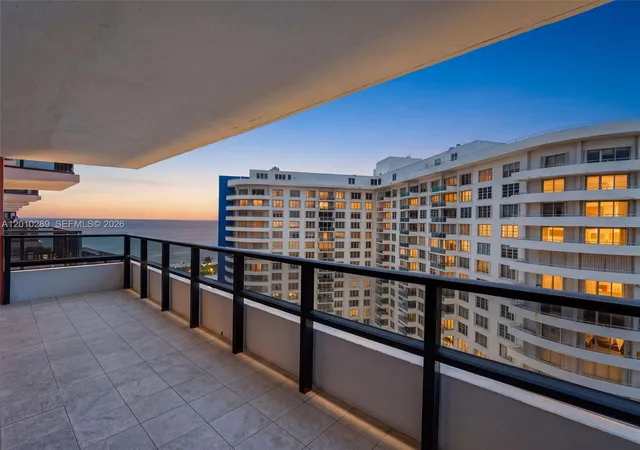 5225-collins-ave-1519-miami-beach-fl-33140/hzid_a34c48c9