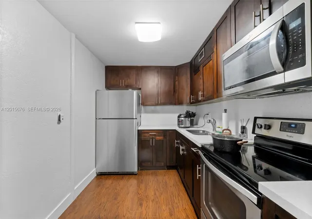1800-sans-souci-332-north-miami-fl-33181/hzid_3a640bda