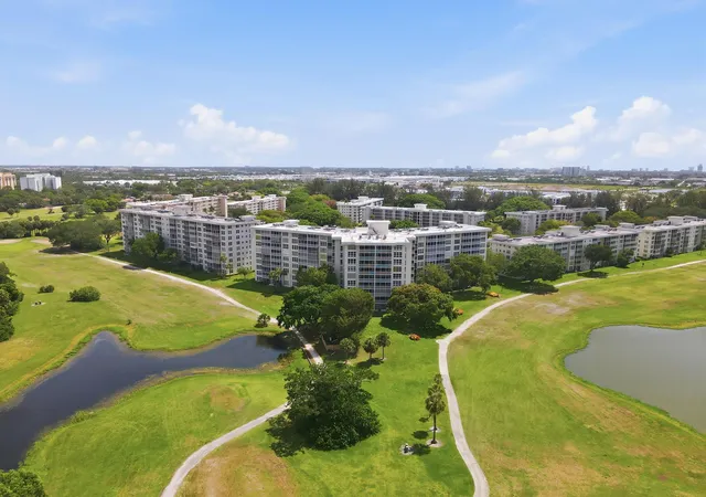 2681-s-course-dr-pompano-beach-fl-33069/hzid_8209fcda